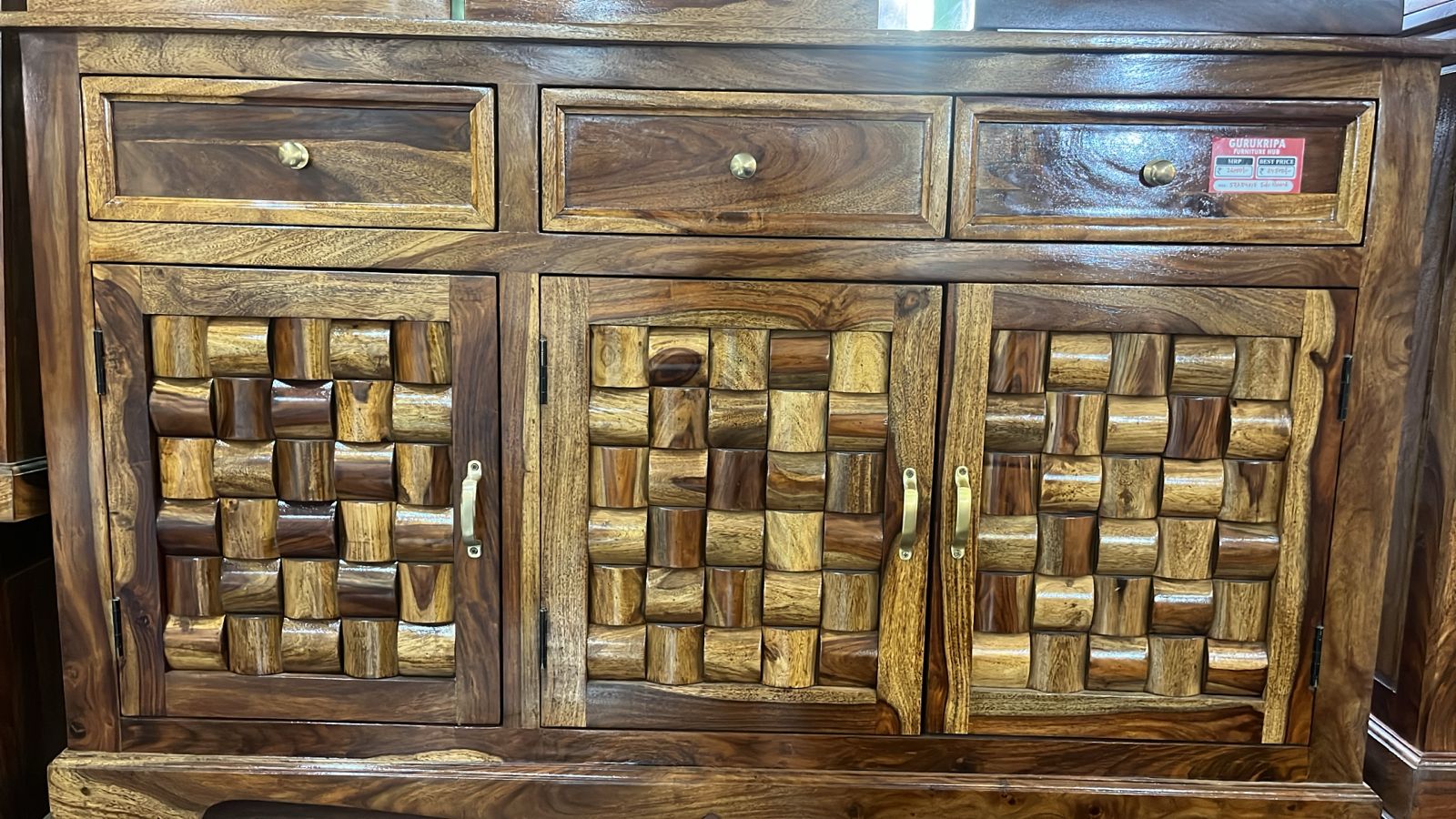 Niwar side board